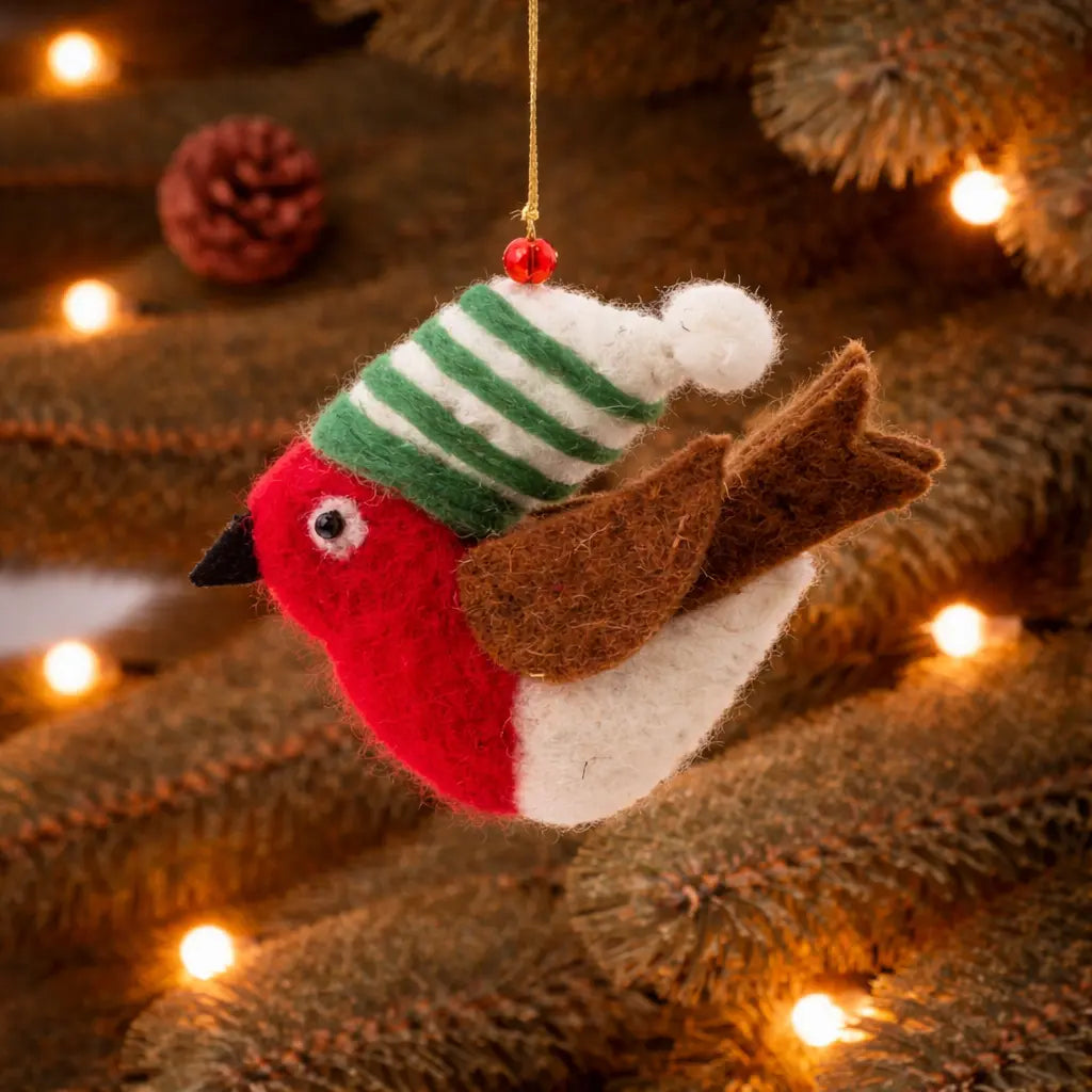 Robbie Robin in a Cool Hat Decoration (Set of 4)